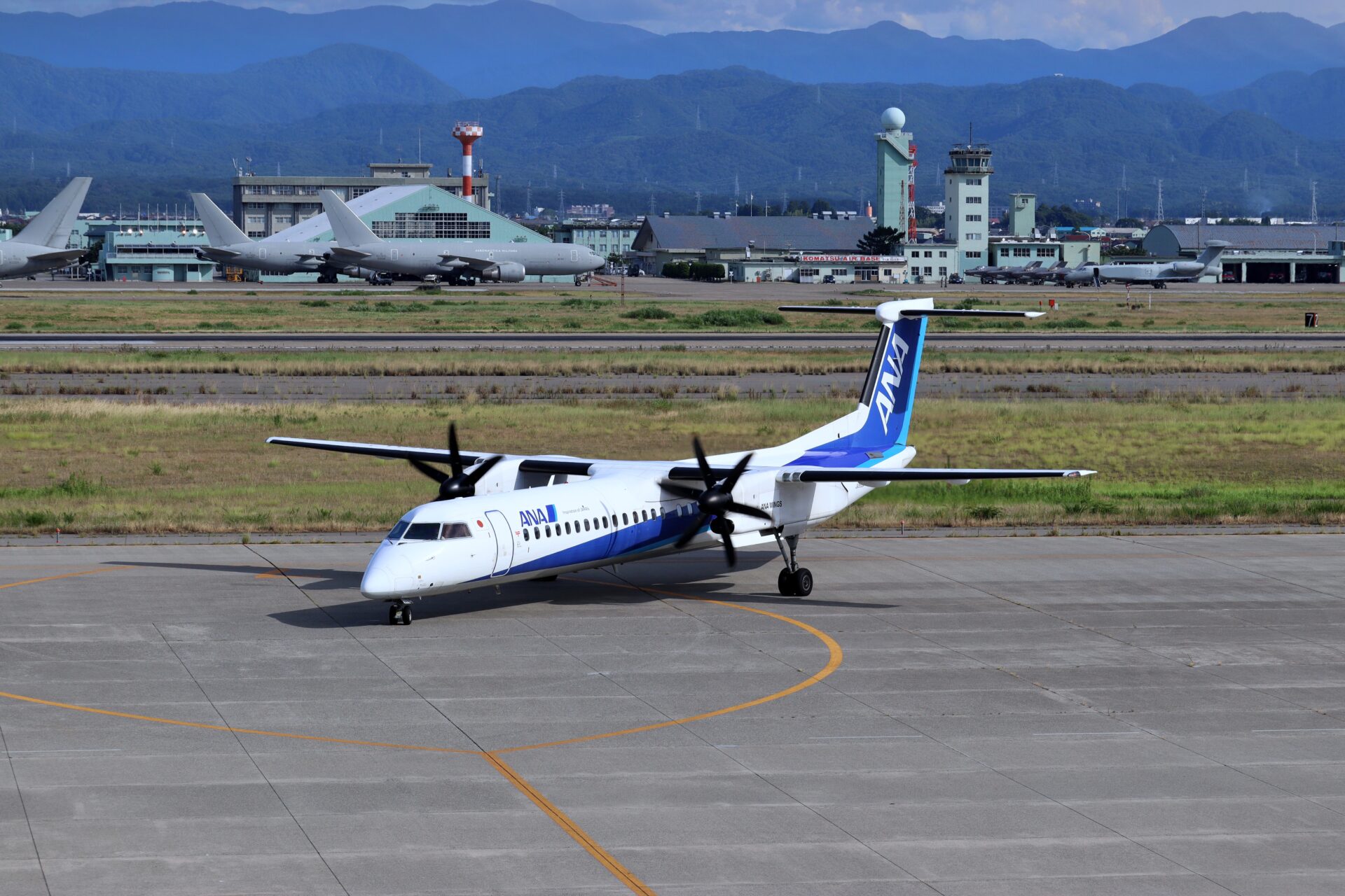 【飛行機の基礎知識】ジェット機?プロペラ機?何が違う?|OsintCatJoe ~元自衛官のゆるい軍事ブログ~