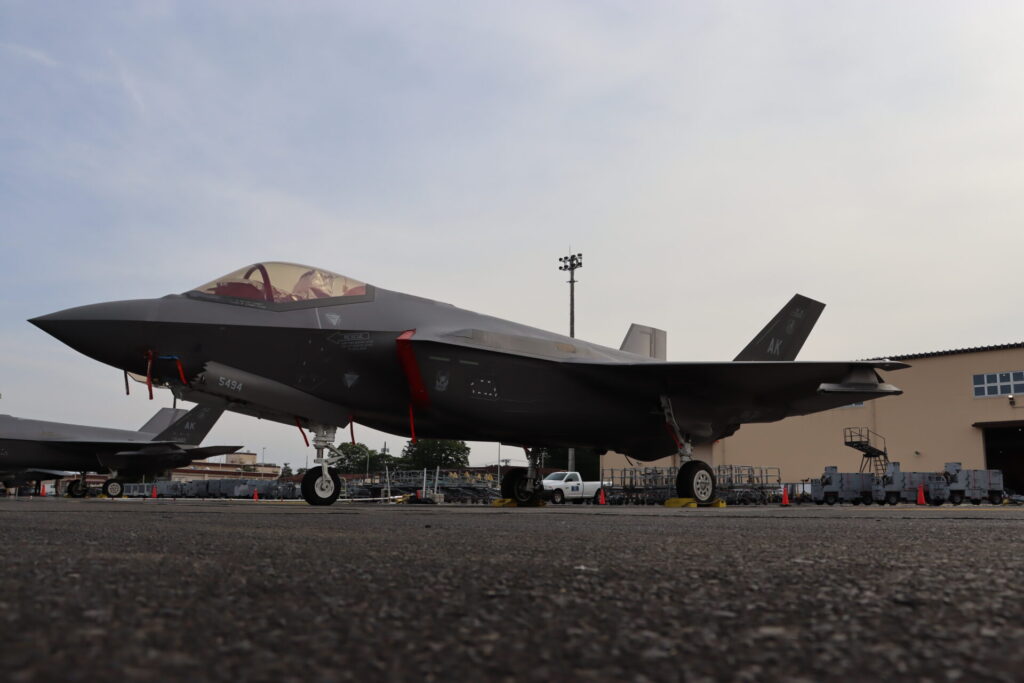 新たに三沢基地に配備されるF-35A戦闘機。