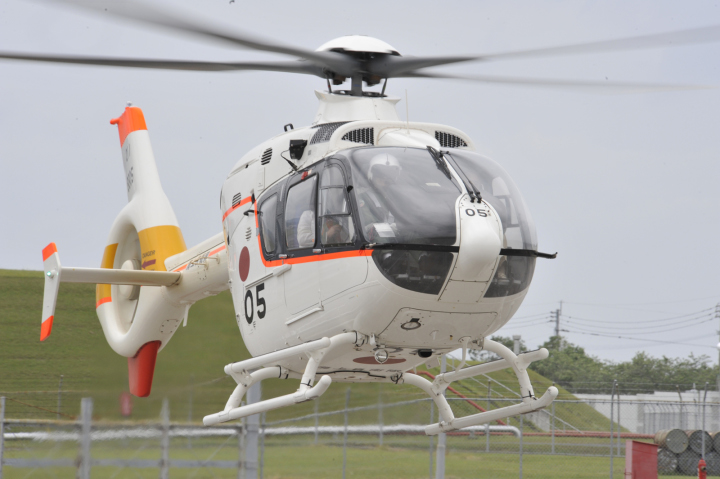 TH-135練習ヘリ。